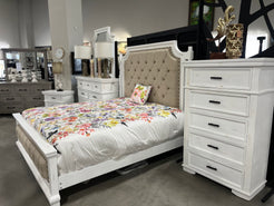 Sam White Queen Bedroom Set W/ FREE CHEST