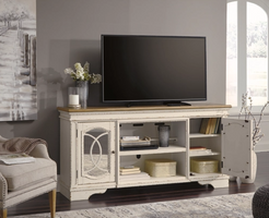 Realyn XL TV Stand w/Fireplace Option