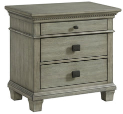 Crawford Queen Bedroom Set w/ Chest & FREE Gentleman Chest