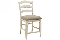 Realyn Square Table w/ 4 Chairs & 2 FREE Chairs